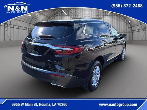 Used 2018 Buick Enclave Essence FWD image 5