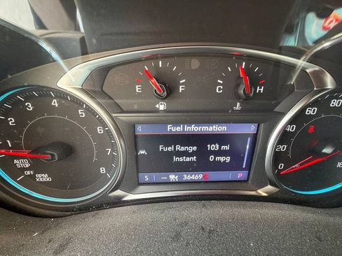 Used 2022 Chevrolet Equinox LT AWD/4WD image 12