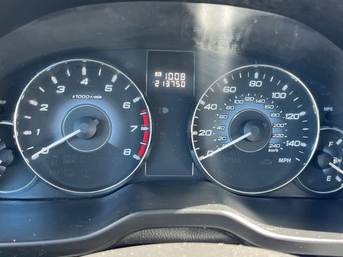 Used 2010 Subaru Outback 2.5i Premium image 14