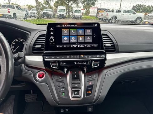 Used 2025 Honda Odyssey Sport-L image 22