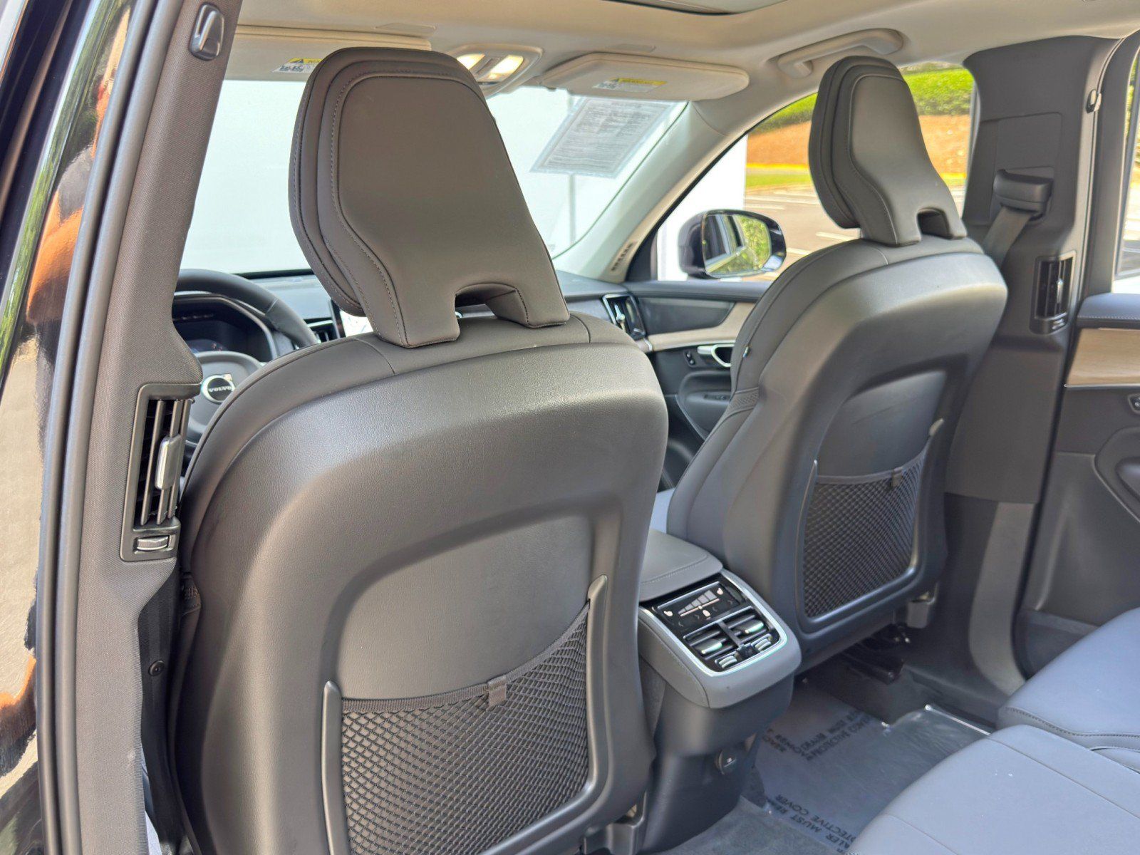 Used 2026 Volvo XC90 B6 Plus AWD/4WD image 37