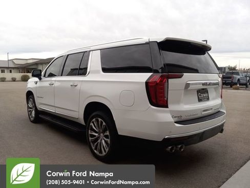 Used 2021 GMC Yukon XL Denali w/ Advanced Technology Package AWD/4WD image 5