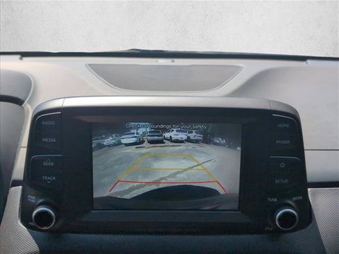 Used 2019 Hyundai Kona Limited FWD image 13