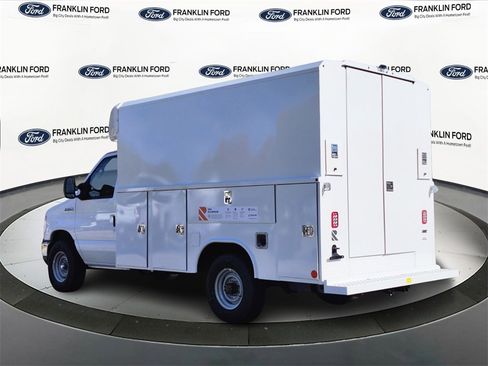New 2026 Ford E-350 and Econoline 350 Super Duty w/ Power Equipment Group image 3