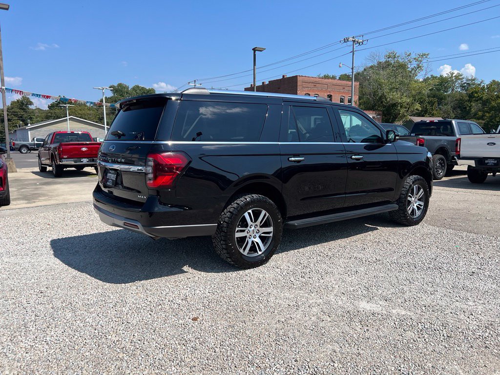 Used 2024 Ford Expedition Max Limited AWD/4WD image 8