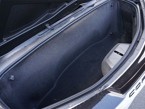 Used 2023 Chevrolet Corvette Stingray Premium Conv w/ Z51 Performance Package image 26