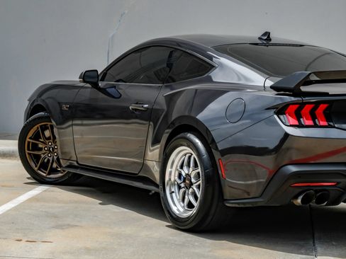 Used 2024 Ford Mustang GT Premium RWD image 13