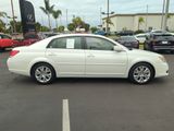 Used 2010 Toyota Avalon XLS image 5