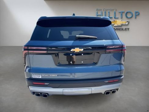 Used 2026 Chevrolet Traverse LT AWD/4WD image 7