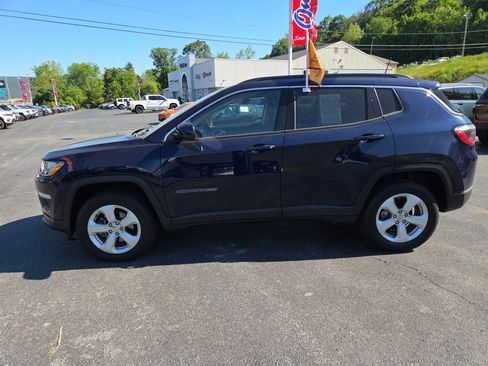 Certified 2021 Jeep Compass Latitude AWD/4WD image 7