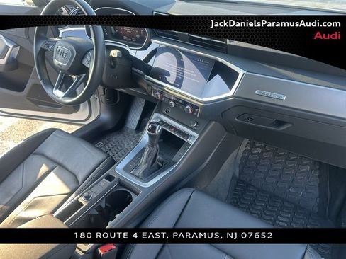 Used 2023 Audi Q3 2.0T Premium Plus w/ Premium Plus Package image 12