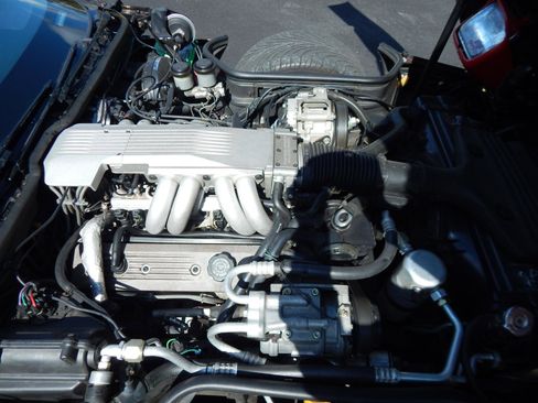 Used 1988 Chevrolet Corvette Convertible RWD image 30