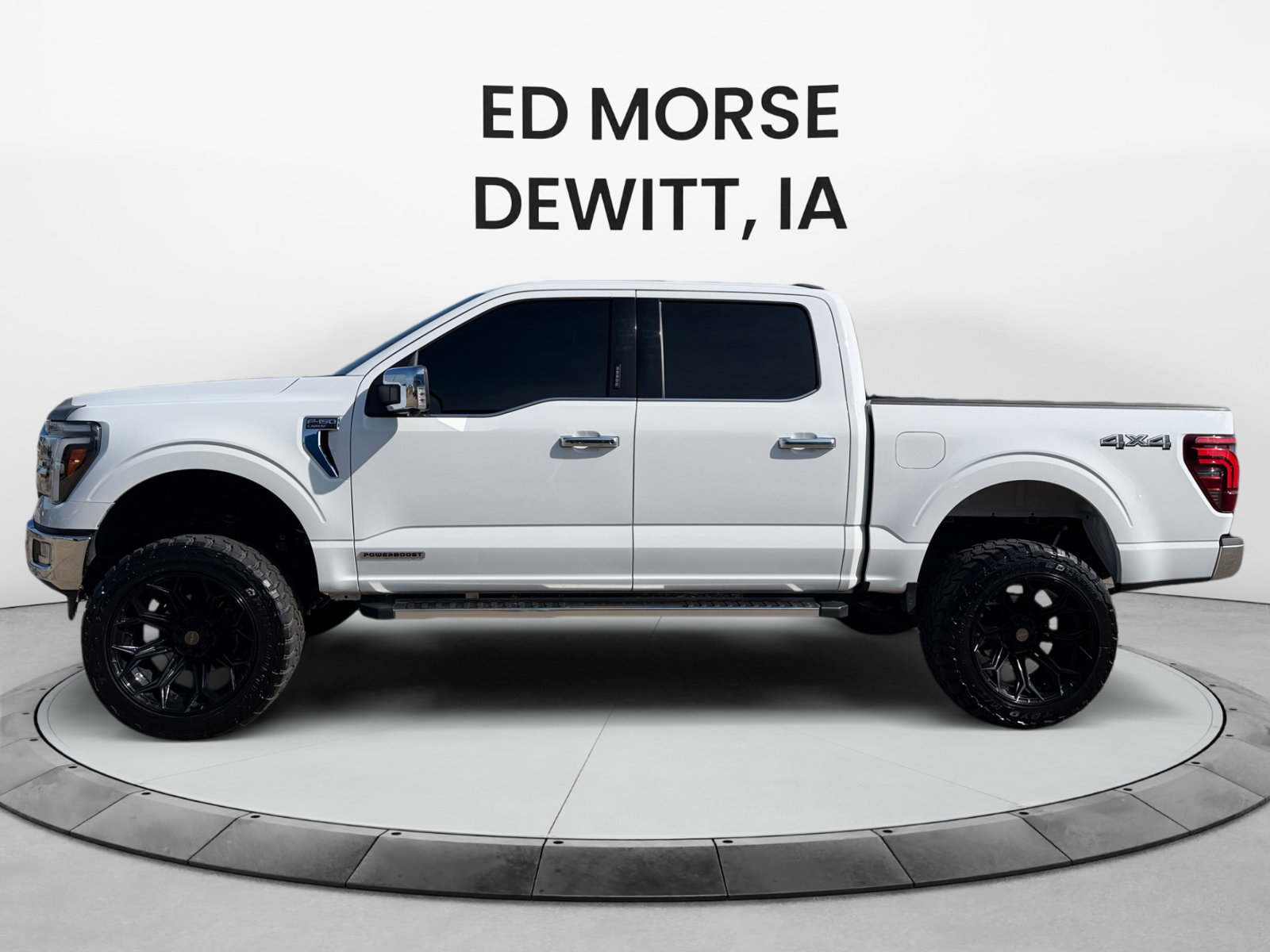 Used 2024 Ford F150 Lariat AWD/4WD image 2