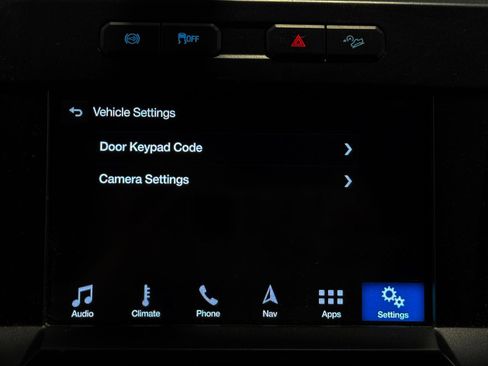 Used 2018 Ford F250 Lariat w/ FX4 Off-Road Package image 23