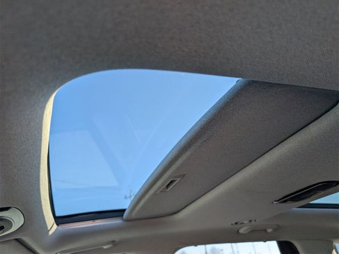 Used 2023 Hyundai Palisade Limited image 6