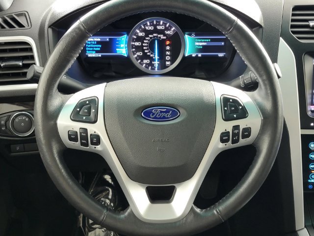 Used 2014 Ford Explorer Limited w/ Equipment Group 301A AWD/4WD image 26