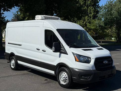 Used 2020 Ford Transit 250 Medium Roof AWD w/ Load Area Protection Package image 8