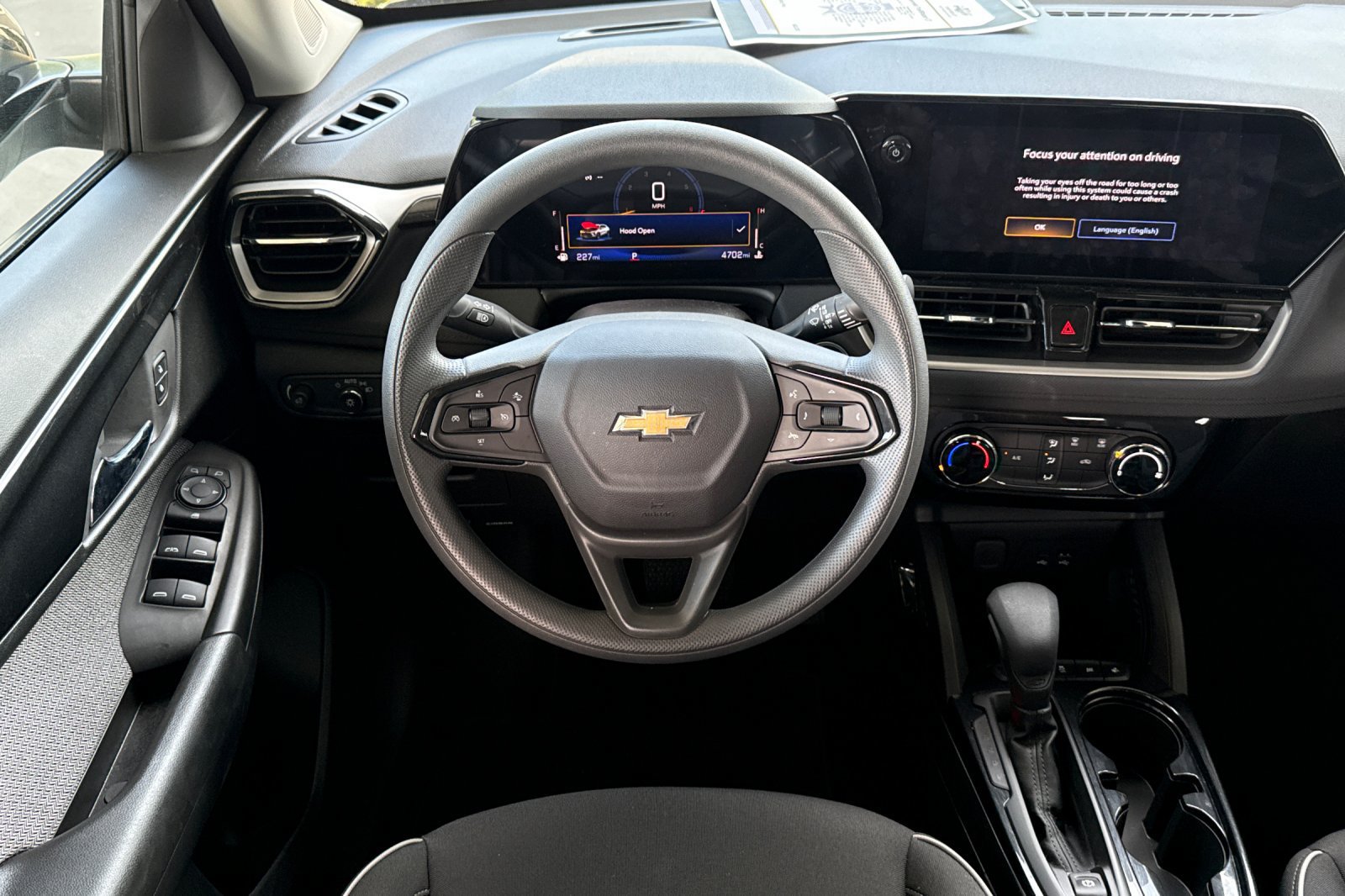 Used 2026 Chevrolet TrailBlazer LT w/ Driver Confidence Package FWD image 21
