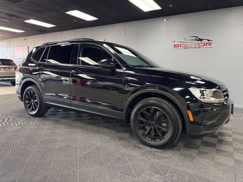 Used 2019 Volkswagen Tiguan S FWD image 2