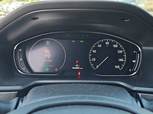 Used 2018 Honda Accord Sport image 16