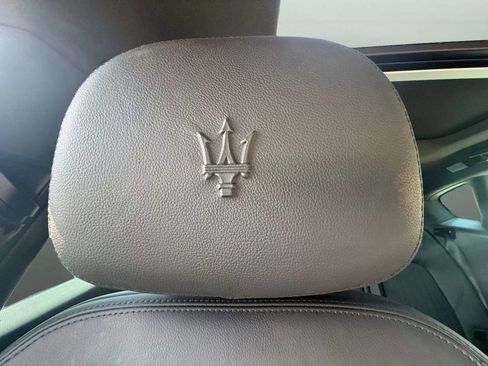 Certified 2023 Maserati Levante GT AWD/4WD image 29
