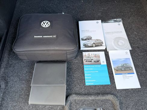Used 2018 Volkswagen Golf Alltrack S AWD/4WD image 40