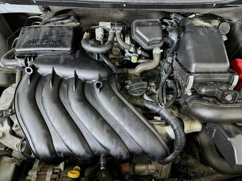 Used 2017 Nissan Versa S Plus image 29