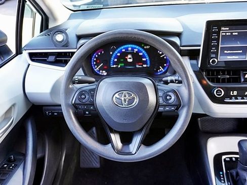 Used 2020 Toyota Corolla LE w/ Body Protection Package FWD image 19