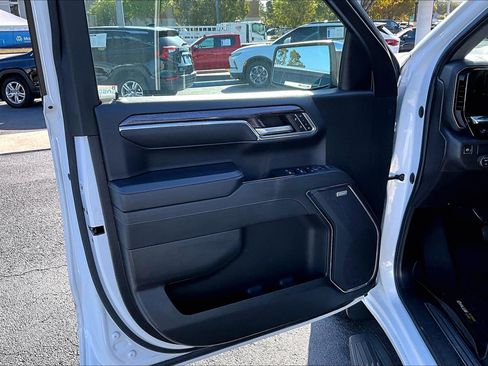 Certified 2023 Chevrolet Silverado 1500 LTZ image 19