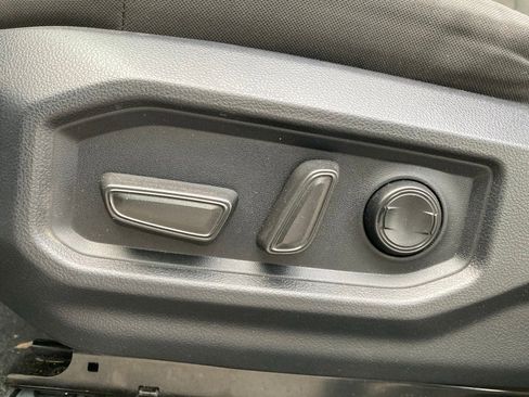 Used 2025 Toyota Tundra SR5 image 14