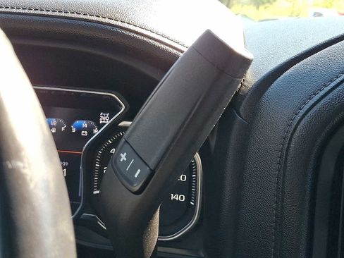 Used 2022 GMC Sierra 2500 Denali w/ Denali Ultimate Package image 16