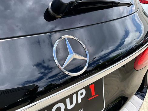 Used 2018 Mercedes-Benz GLC 300 image 10