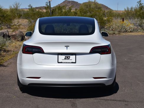 Used 2018 Tesla Model 3 Long Range AWD/4WD image 4