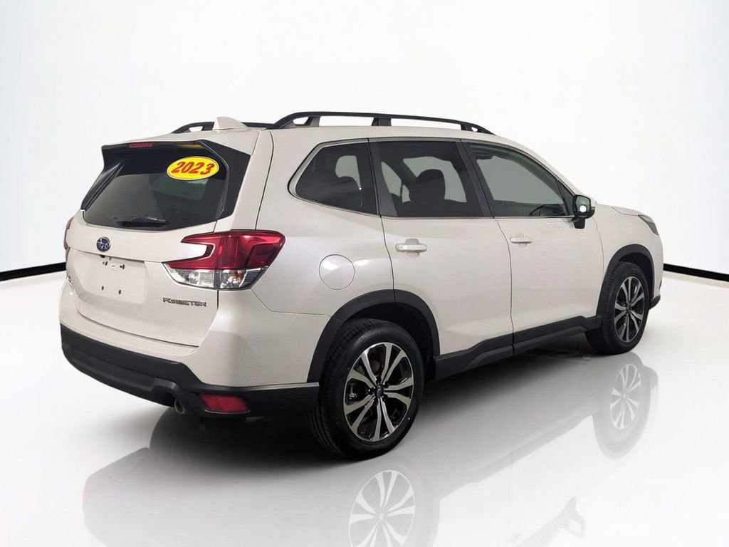 Used 2023 Subaru Forester Limited AWD/4WD image 4