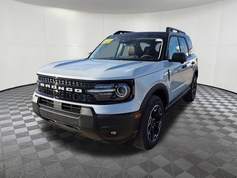 New 2026 Ford Bronco Sport Outer Banks w/ Outer Banks Tech Package+ AWD/4WD image 3