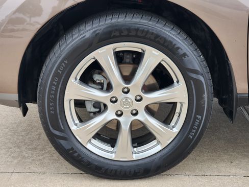 Used 2012 Nissan Murano LE w/ Platinum Pkg image 10