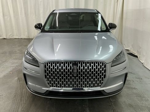 Used 2023 Lincoln Corsair Standard image 8