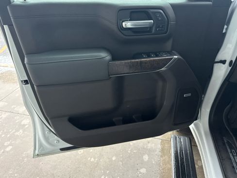 Certified 2020 GMC Sierra 1500 Denali w/ Denali Ultimate Package image 10