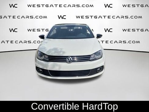Used 2013 Volkswagen Eos FWD image 2