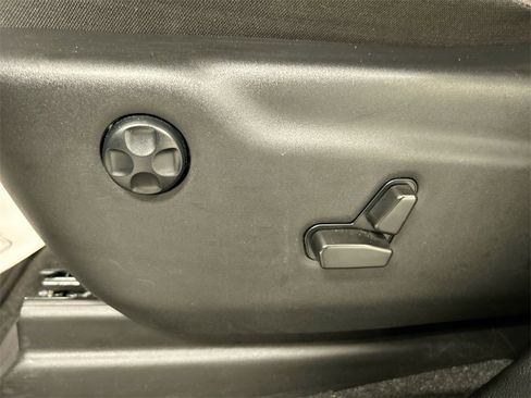 Certified 2021 Jeep Grand Cherokee Laredo image 10