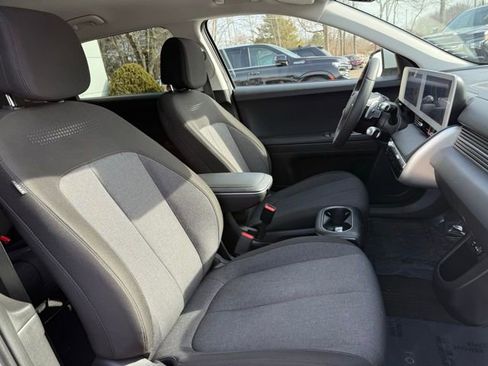 Used 2024 Hyundai Ioniq 5 SEL image 15
