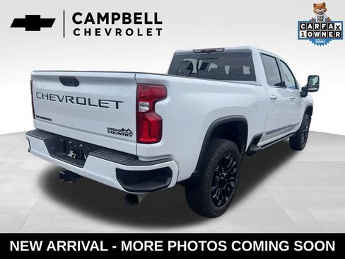 Used 2024 Chevrolet Silverado 2500 High Country w/ LPO, Dark Essentials Package AWD/4WD image 5