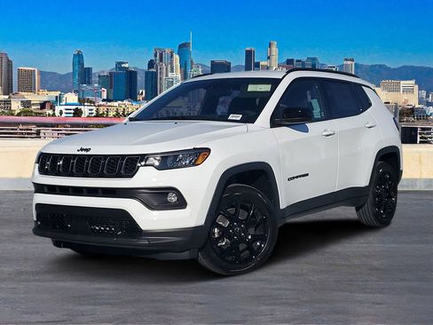 New 2026 Jeep Compass Latitude image 2