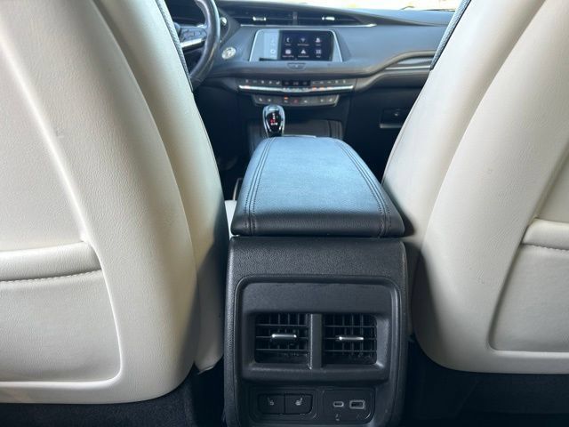 Used 2021 Cadillac XT4 Sport AWD/4WD image 24