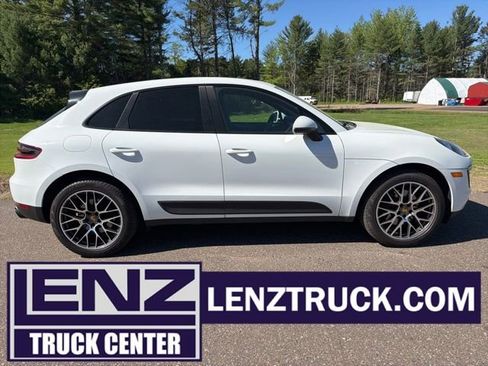 Used 2018 Porsche Macan Sport Edition AWD/4WD image 1