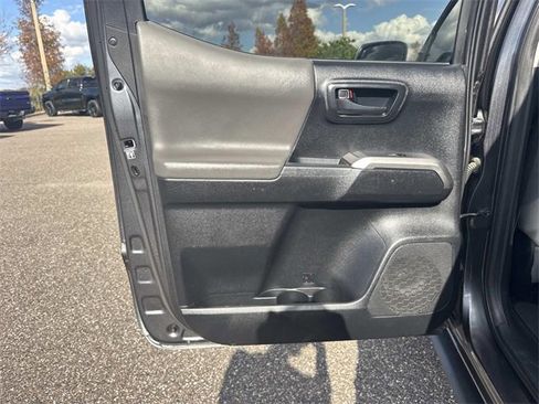 Used 2019 Toyota Tacoma SR5 image 14