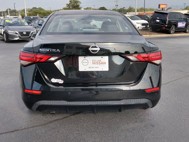 Certified 2025 Nissan Sentra S FWD image 4