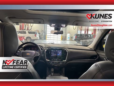Used 2021 Chevrolet Traverse Premier w/ Redline Edition image 37