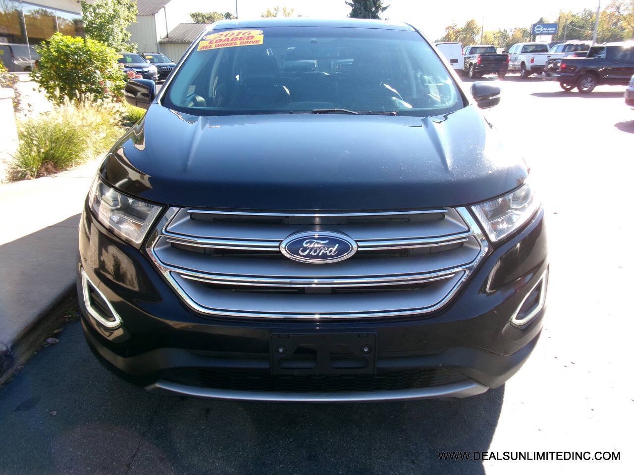 Used 2016 Ford Edge Titanium AWD/4WD image 26