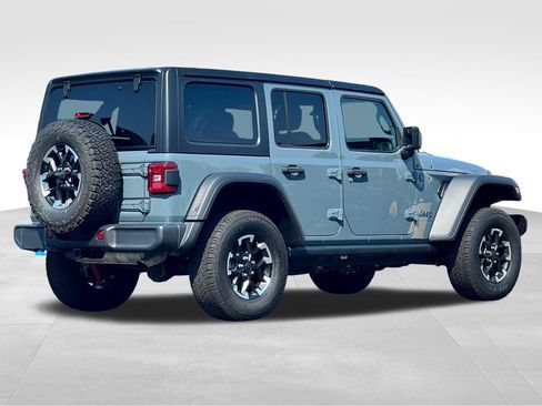 Used 2024 Jeep Wrangler Unlimited Rubicon 4xe AWD/4WD image 7